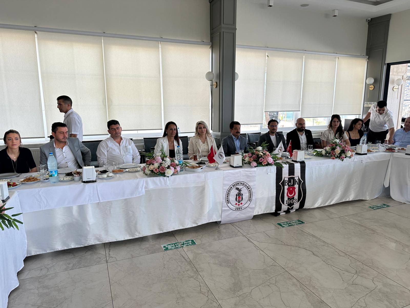 A460Bb80 Db26 45A5 9Bc1 547C958A5452