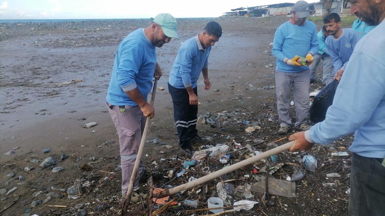 Deniz Kıyı Temizligi 3