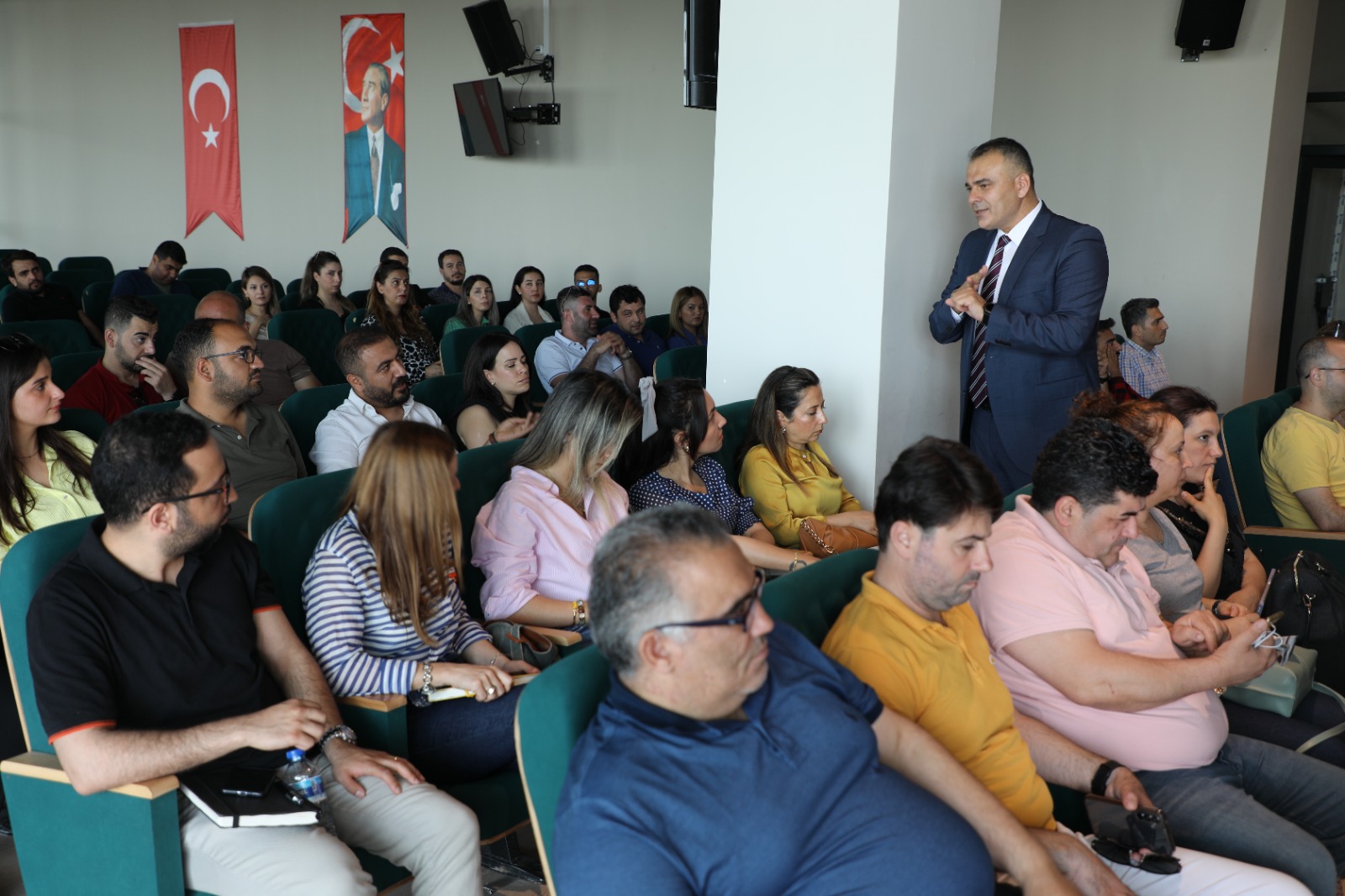 F25Ef560 C0B7 4696 8Fa2 A8E1C70C31Cb