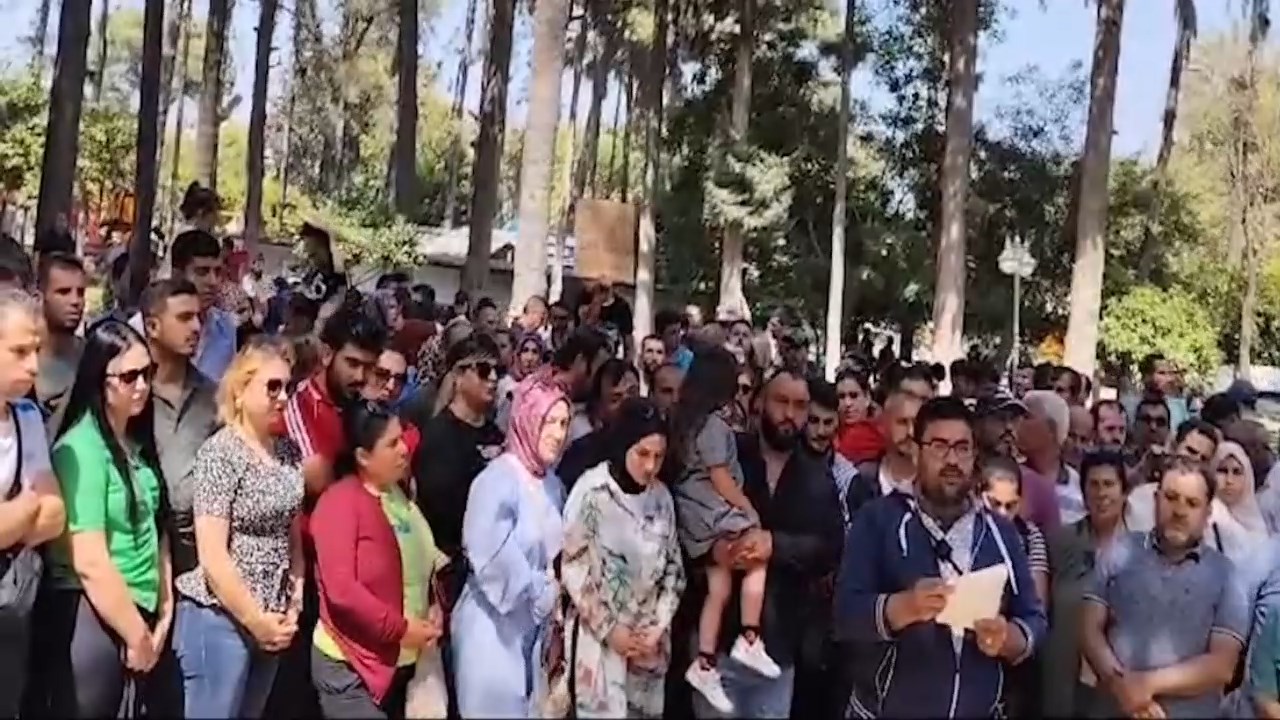 Typliler Islerini Istiyor.mp4 Snapshot 01.20.144