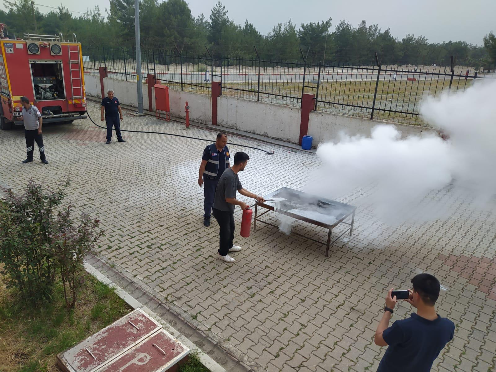 Yangin Tatbikati (2)