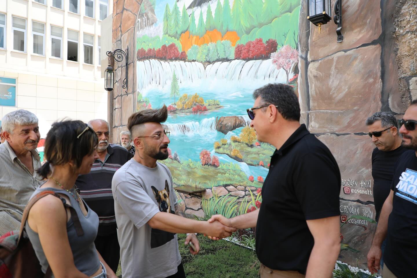 448056263 18358990111099373 7515235484431637524 N