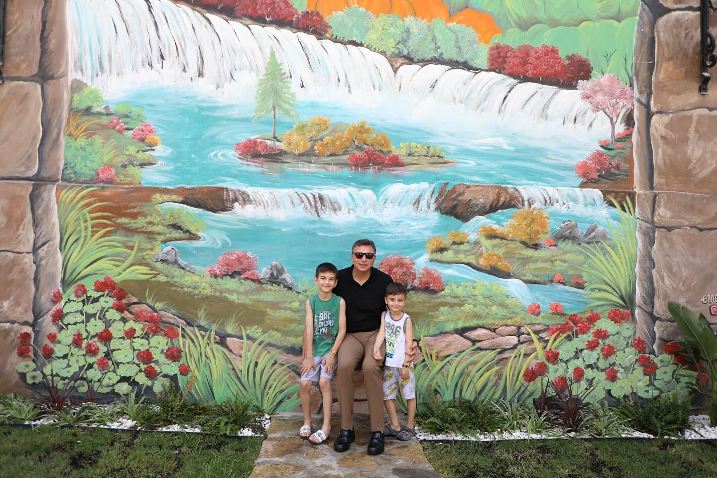 448058355 18358990072099373 1185659761455378563 N