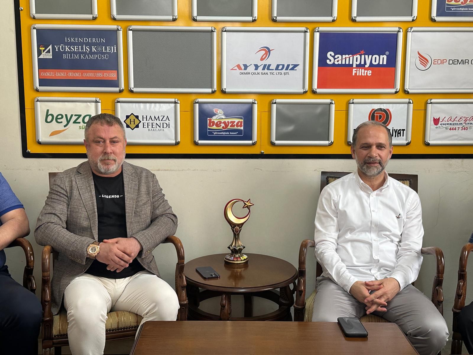 4Cc22Ec5 29F1 4Be1 A5Ee 3Bfb3Aa9Fb8C