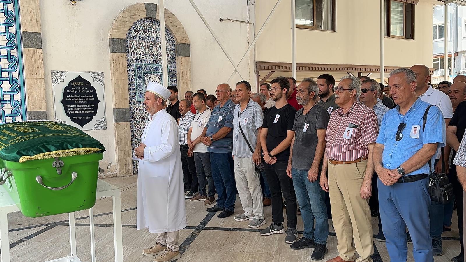 5B62285B F257 415D Bdfd 00Ff87Dbe0Bc