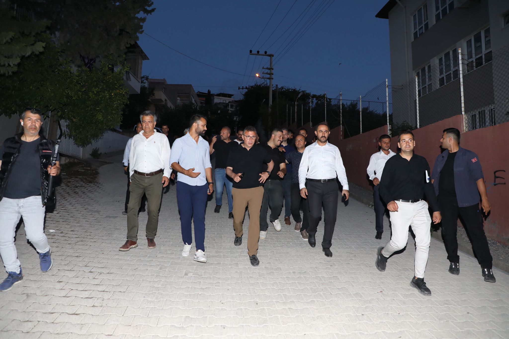 C1368663 339B 4815 B09A B646E12C12Fb