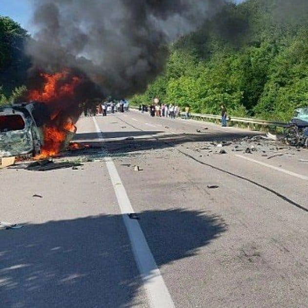 C92Bc5D9 3071 4E81 9Abe 266Ce8A16B45