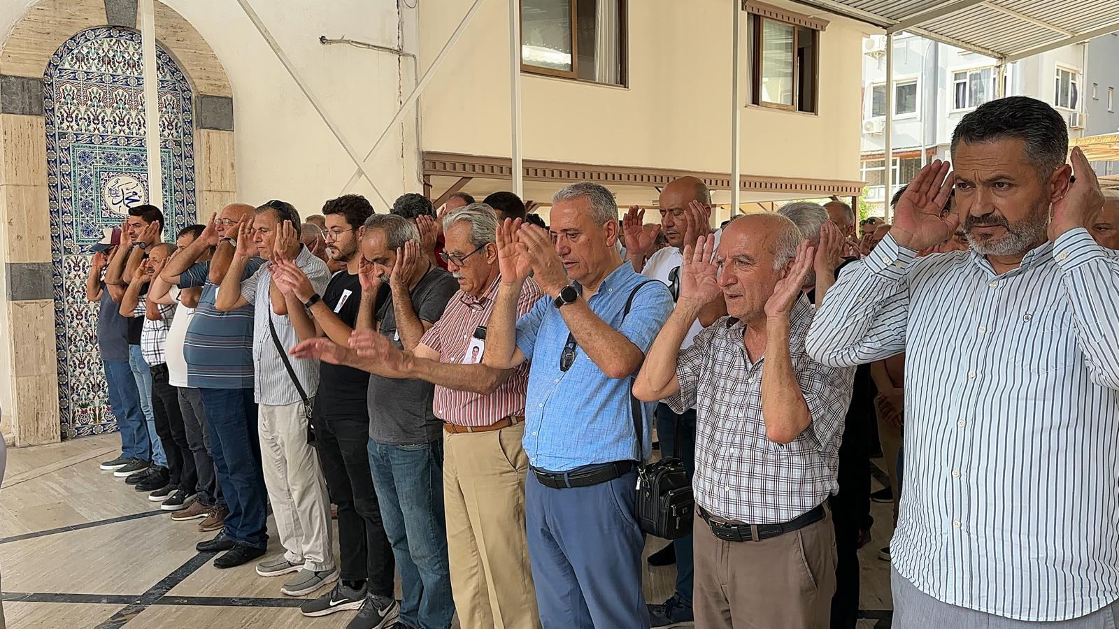 F89566C3 364E 46F6 Ae95 4A88Ed819A5C