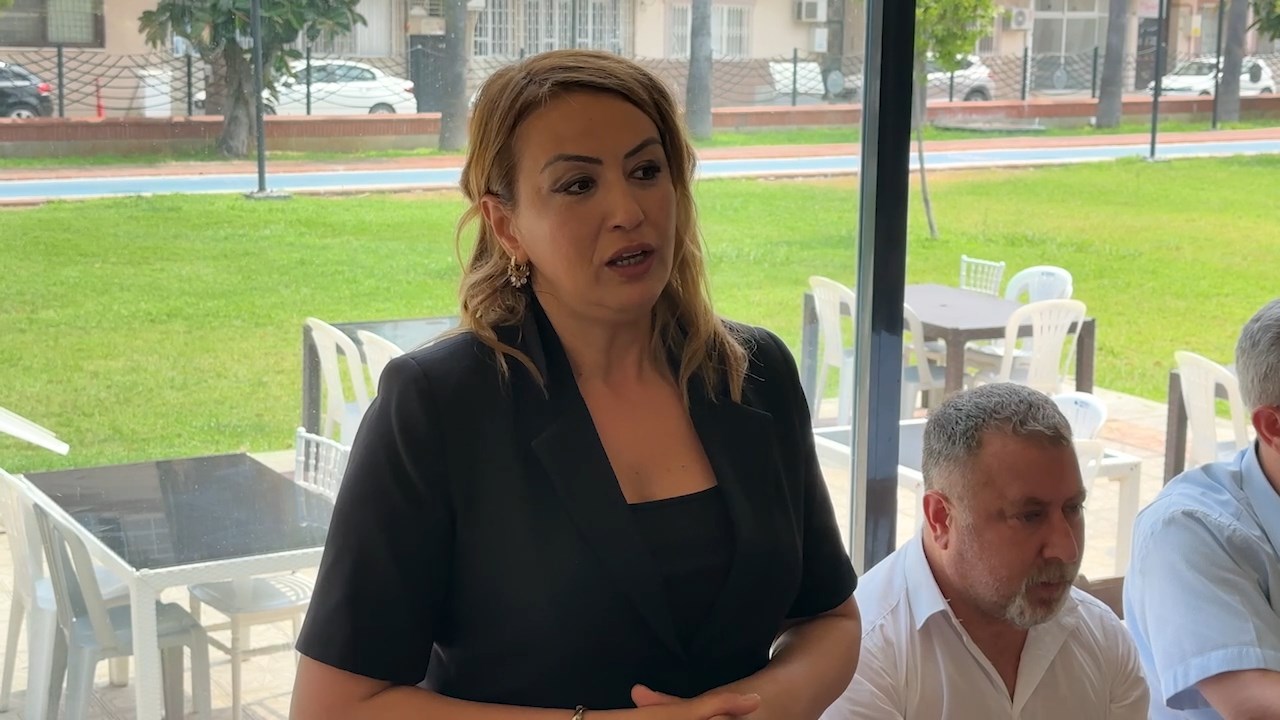 Nermin Muhtarlar .Mp4 Snapshot 01.32.283