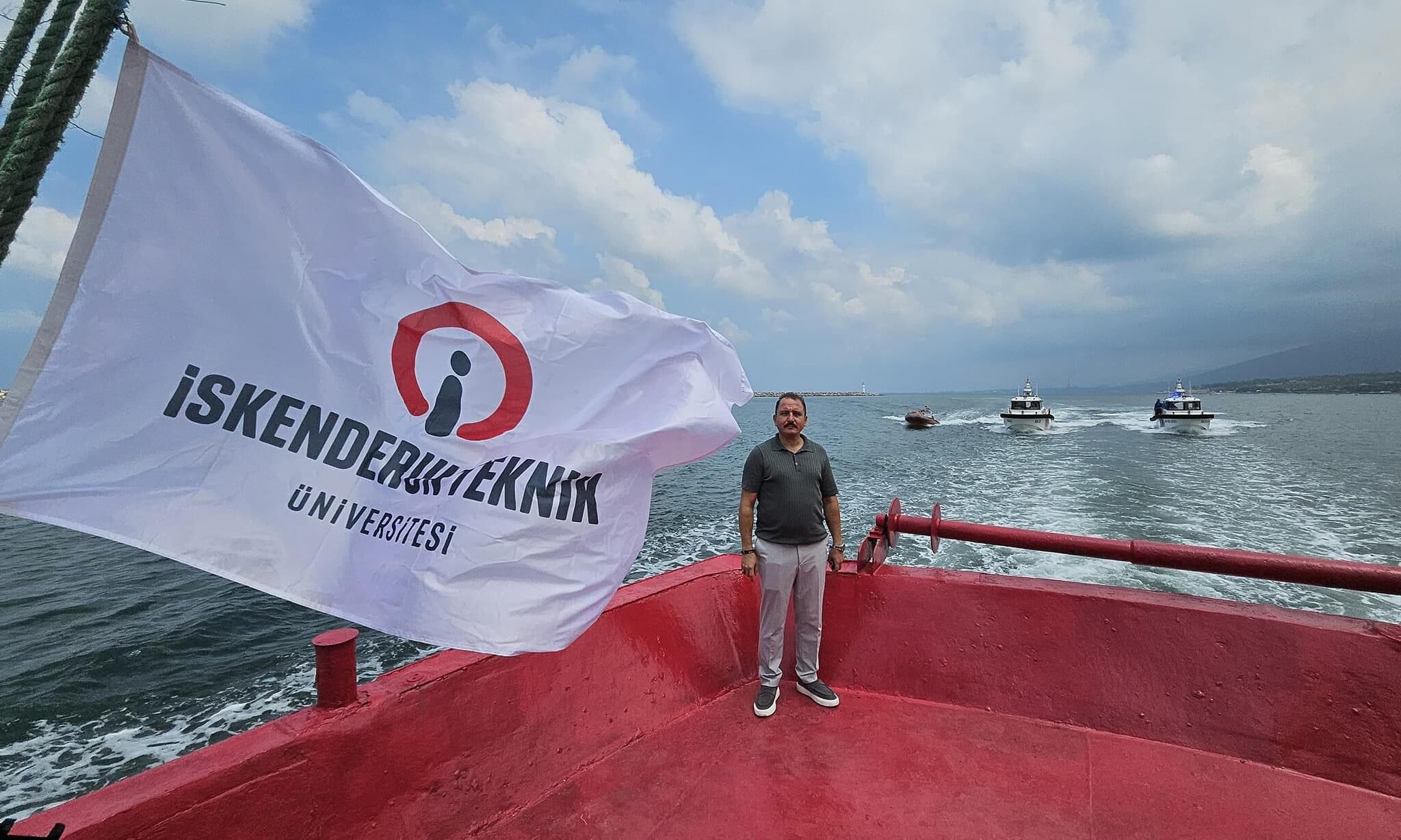 25 E E F E A4 F F34 4 B5 B A023 A C0 C15 F5 F139