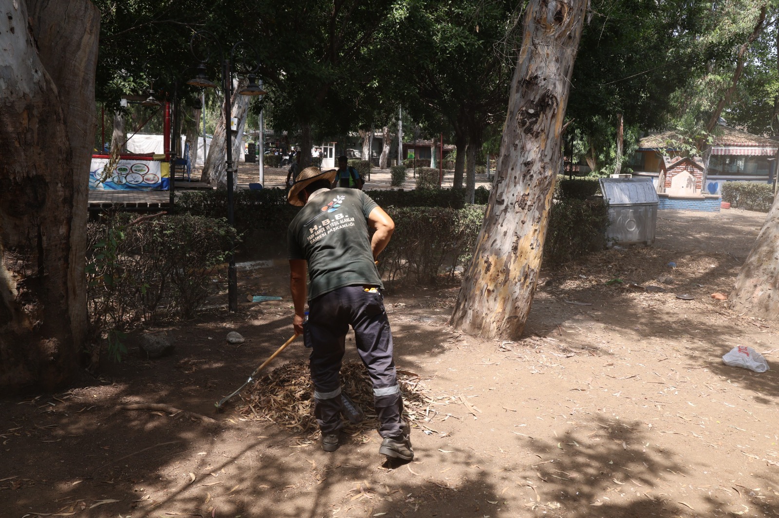 2B9E6Cbb 65D8 4D8A 8F4E 156A462F789B