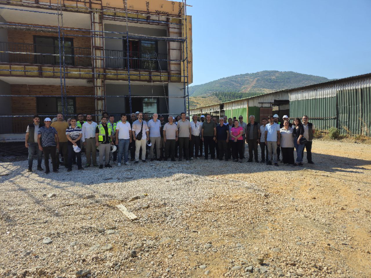 451719608 492807966766431 6392104644802589852 N