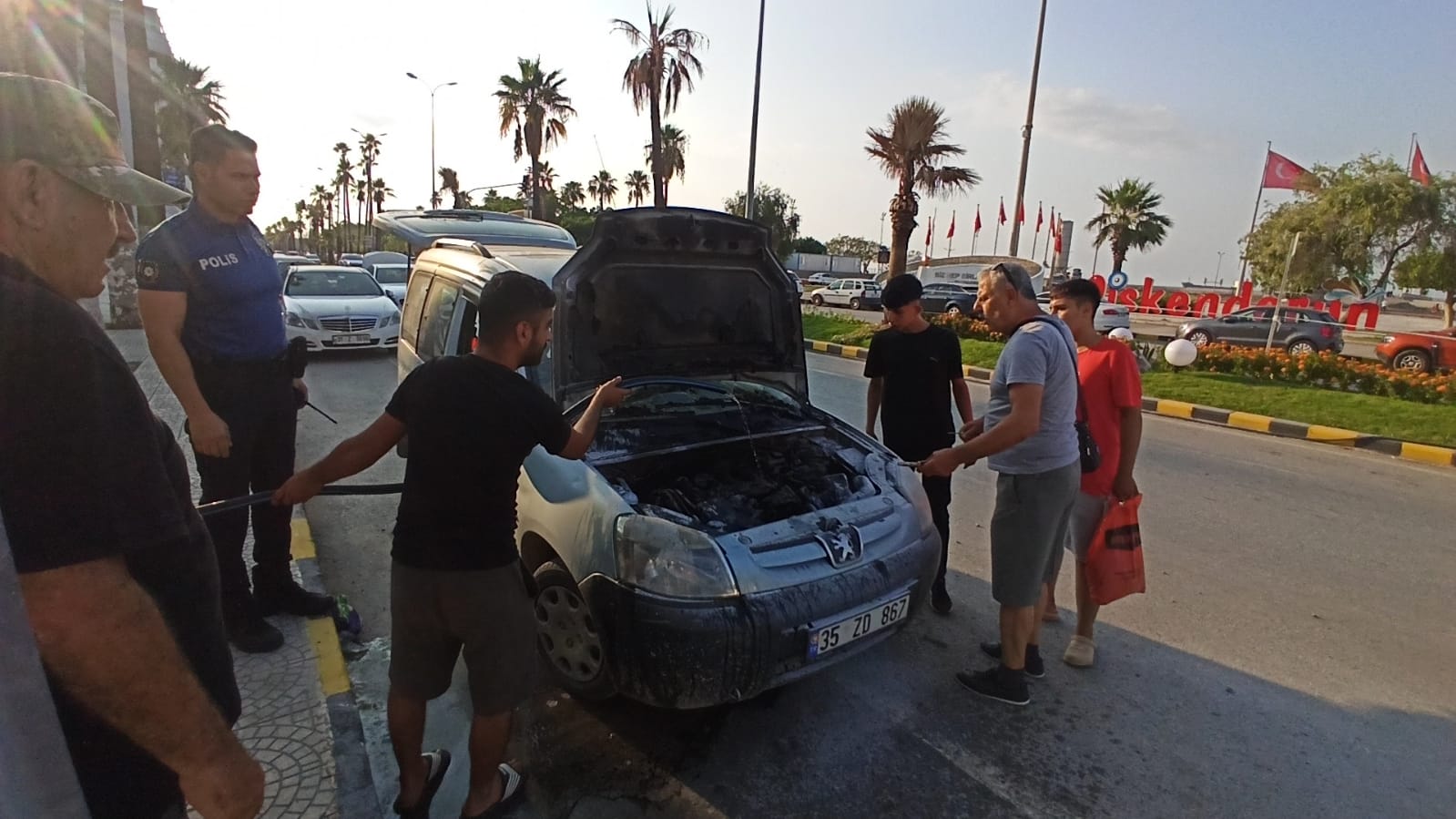 470A32E8 4Dc6 474D 87D9 947D08Ead924