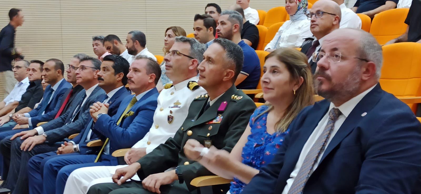 7D52Ff12 7De1 473E 9C76 A0A462C43103