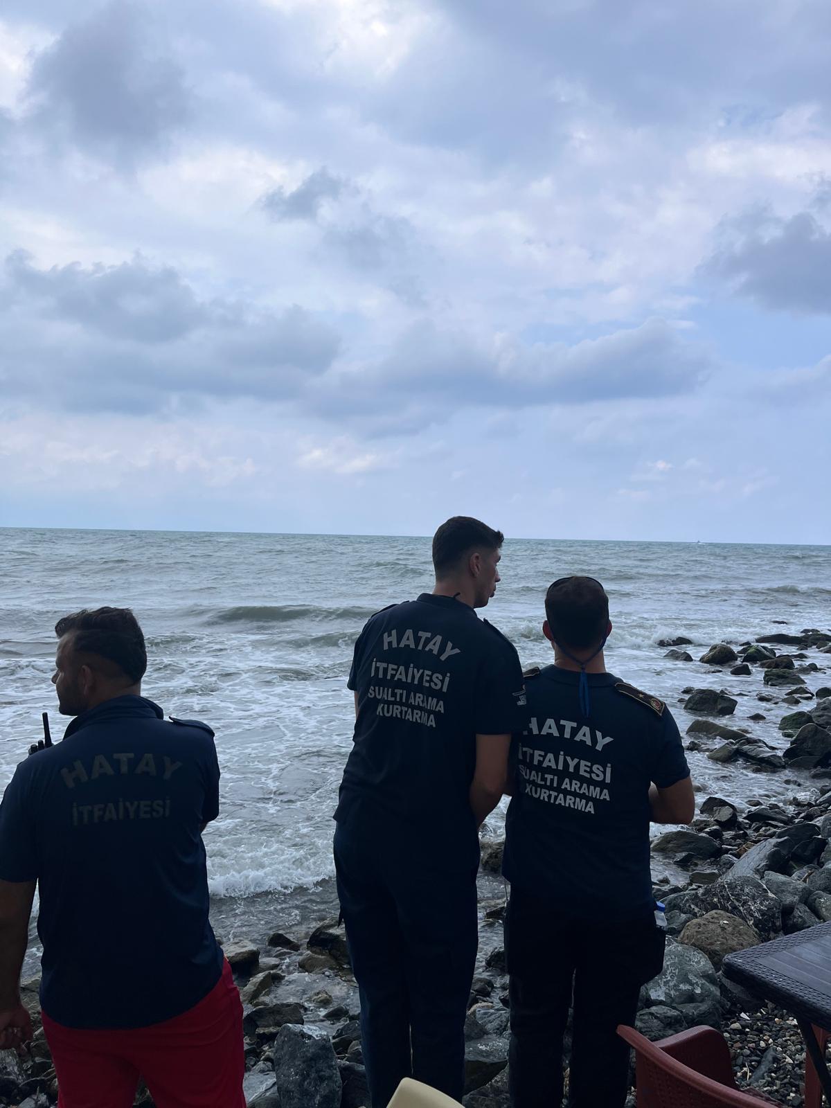 B4651B78 0701 4185 9848 0F8F77B24450