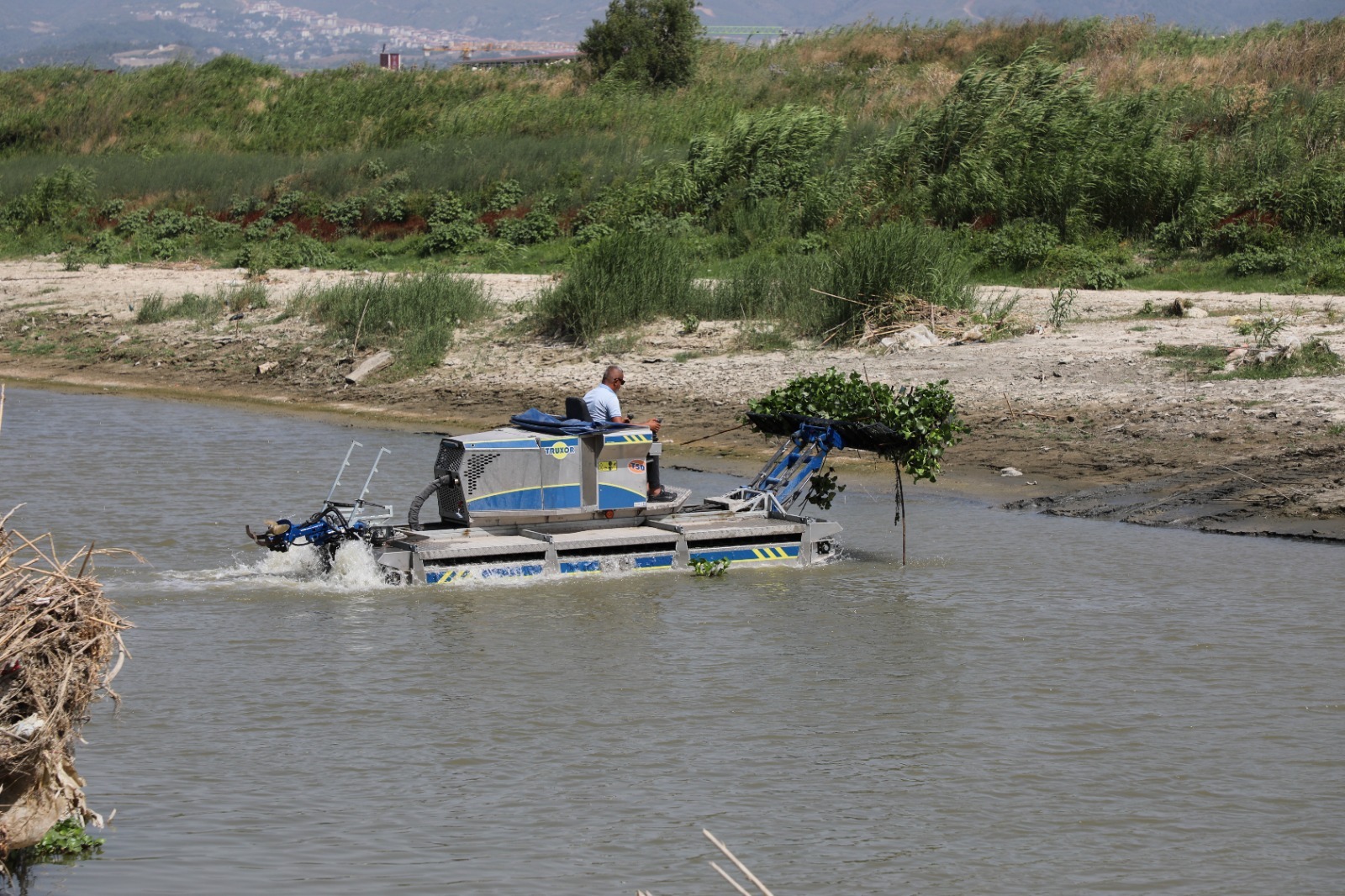 C27D93D6 B5E0 445A A8Db 14317Fece626