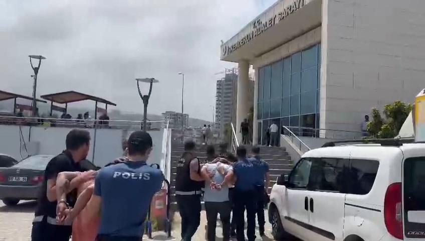 Whatsapp Video 2024 07 11 At 13.20.39.Mp4 Snapshot 00.16.664