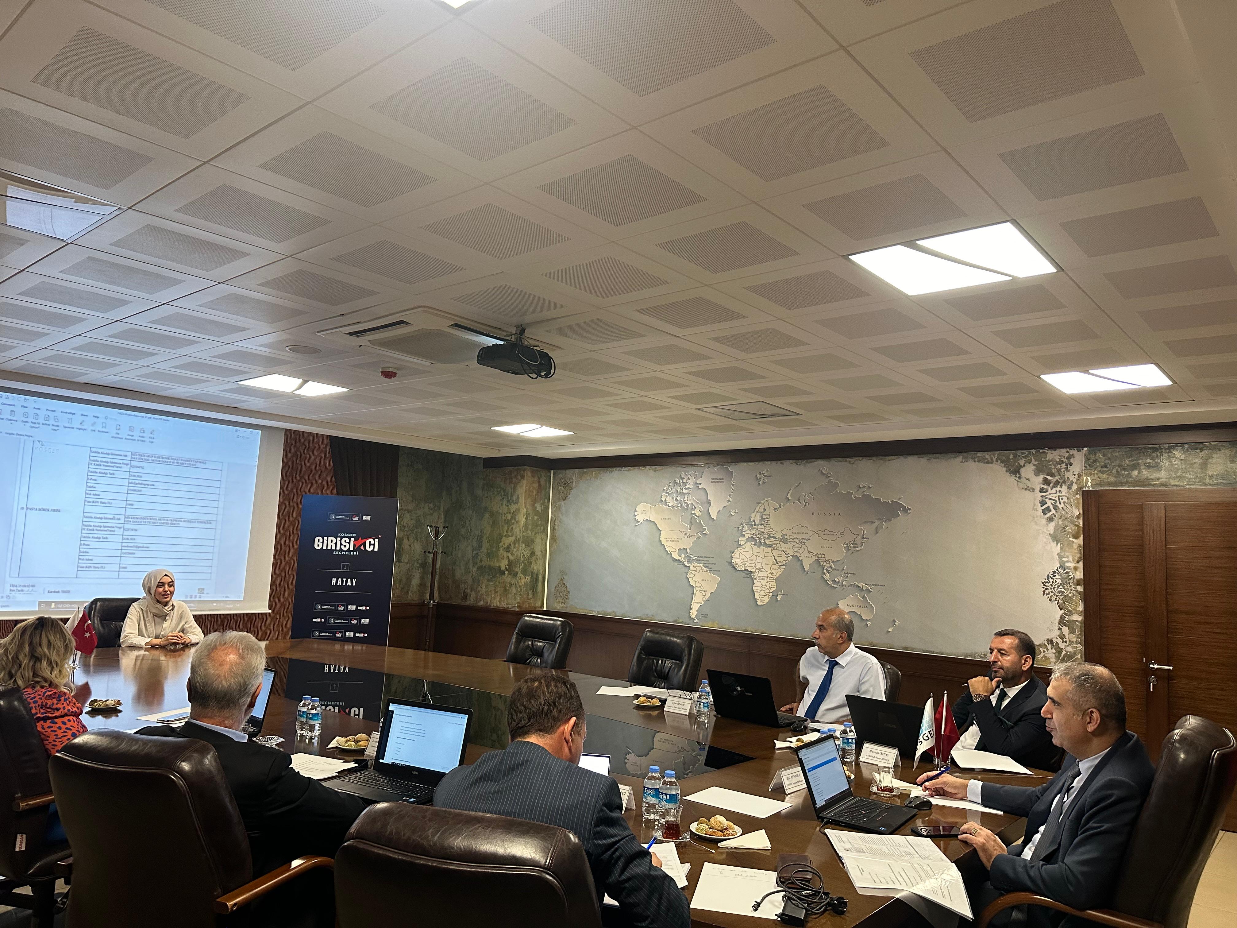 363894Cf A9A8 4F0D 9B4C 02E71C77B1Af