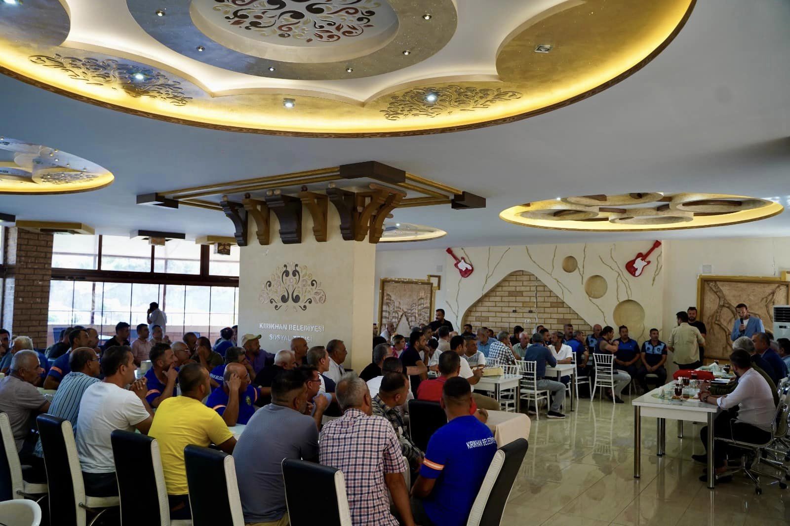 453751981 1053705993421774 222004669797979006 N