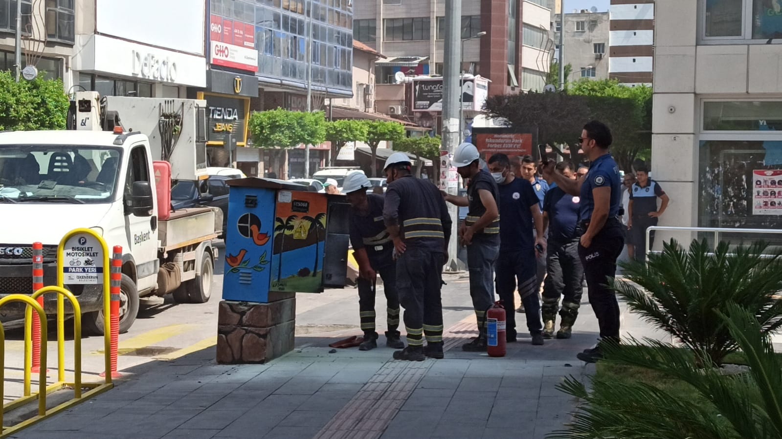 A83E3950 04Fd 4873 91E7 B239Facb9214