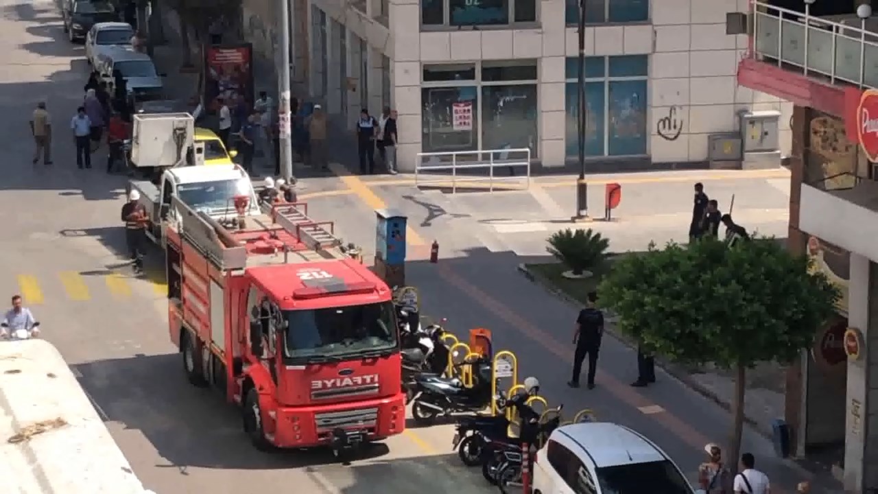 Elektrik Panosu Yandi.mp4 Snapshot 00.20.237