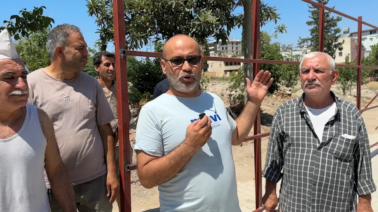 Ismet Inönü Mahalle Sakinleri .Mp4 Snapshot 01.13.473