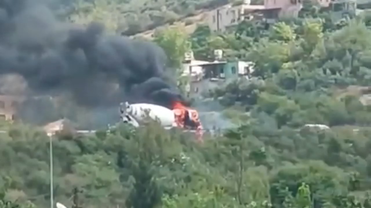 Otobanda Miksek Yangini.mp4 Snapshot 00.03.594