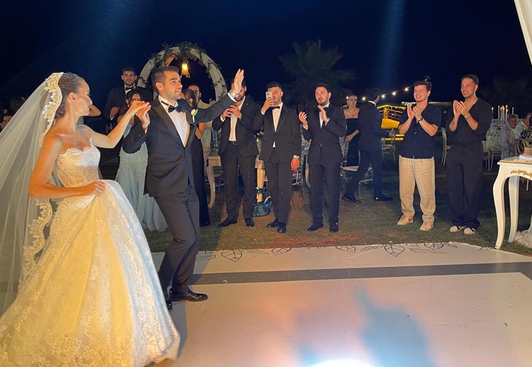 Selin Efe Kirmizioglu 4