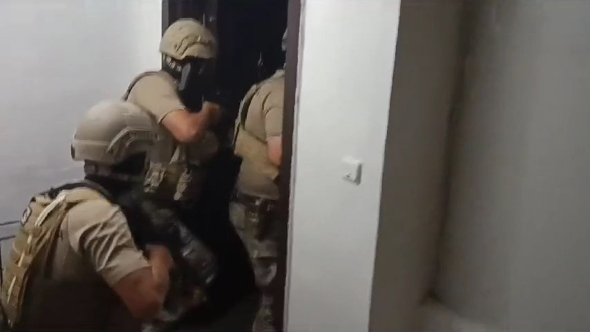 Whatsapp Video 2024 08 15 At 22.08.56.Mp4 Snapshot 00.28.202