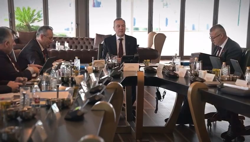 Whatsapp Video 2024 08 26 At 16.18.12.Mp4 Snapshot 00.19.776