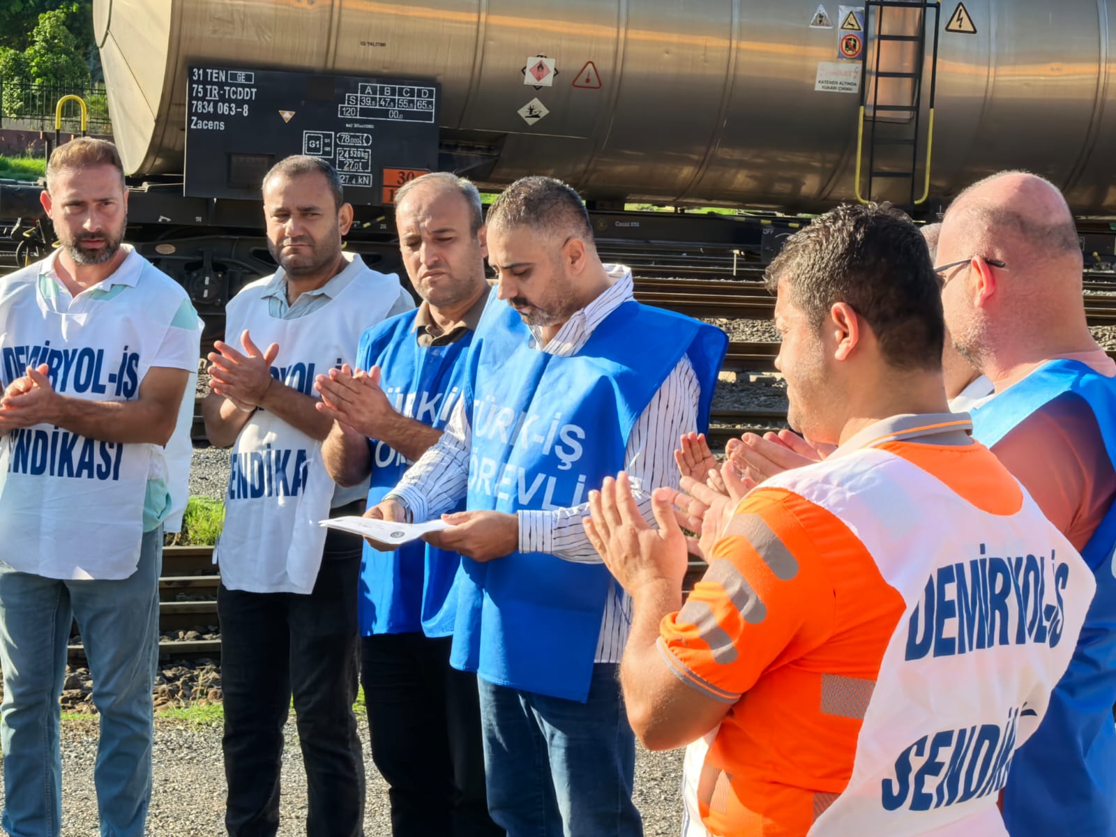 0E211536 31Df 4360 935E C0A616A1E5Ae