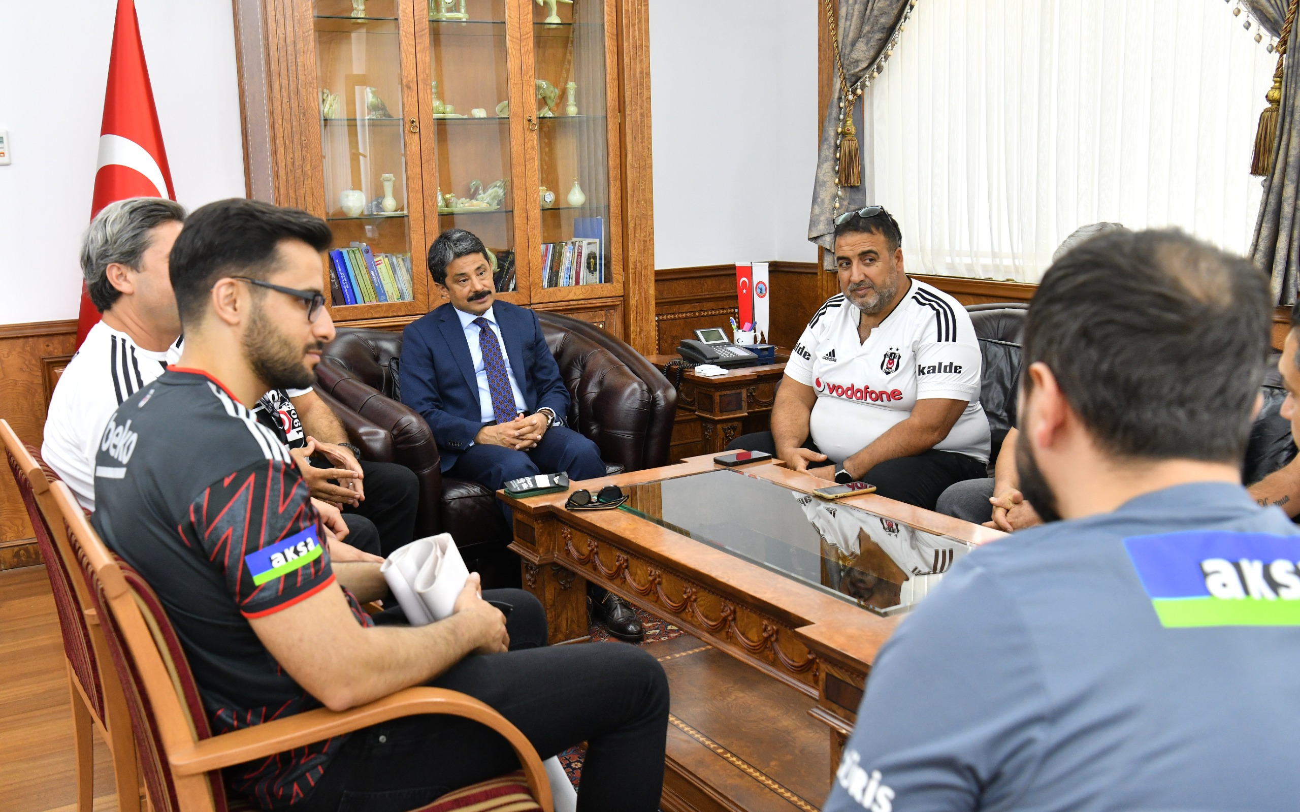 614C8Fc3 Be2C 4B2B Aa00 7F07D999F0Af