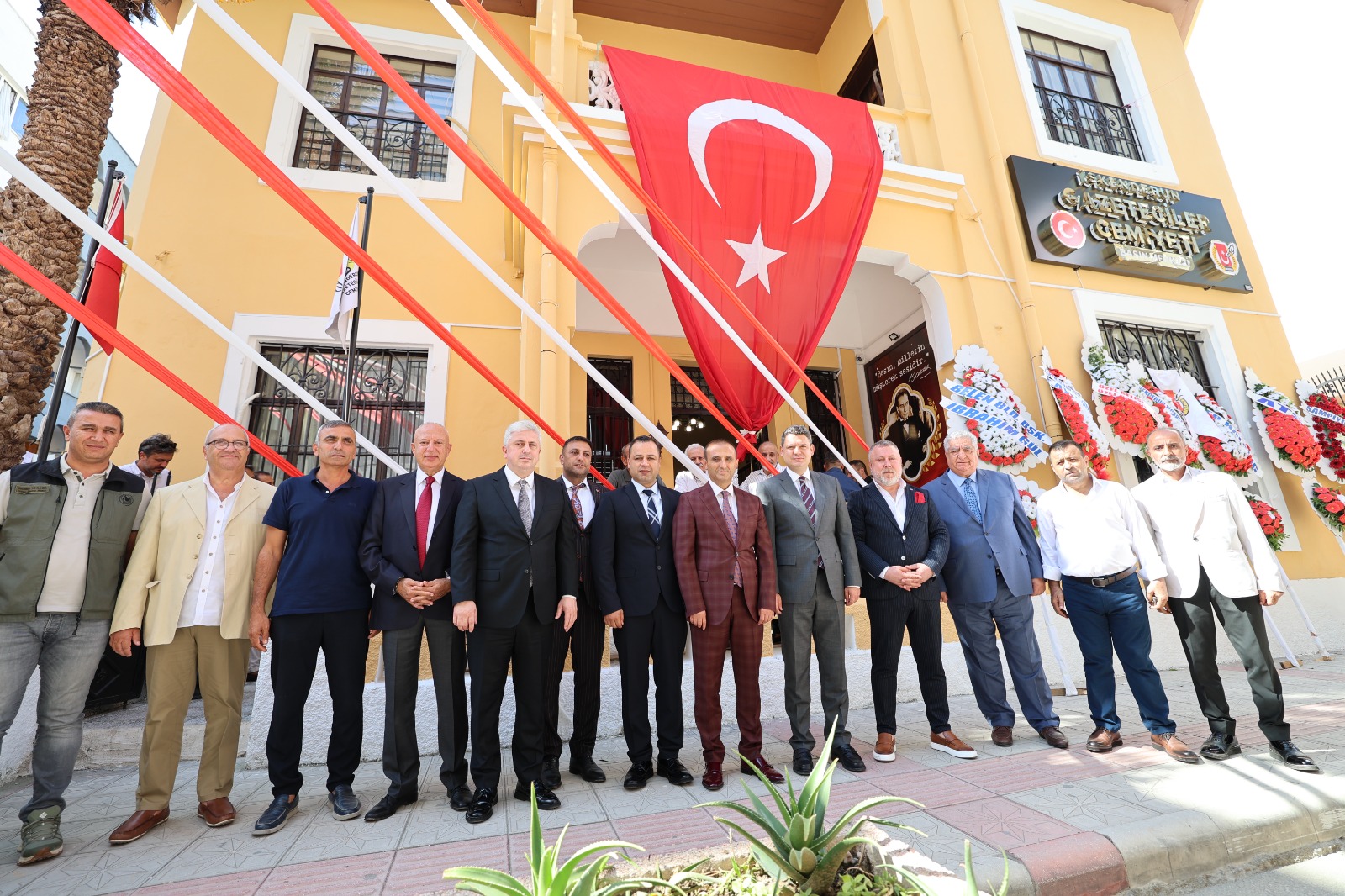 E7Fe200A 757B 4289 B192 7F8Ff190A03A