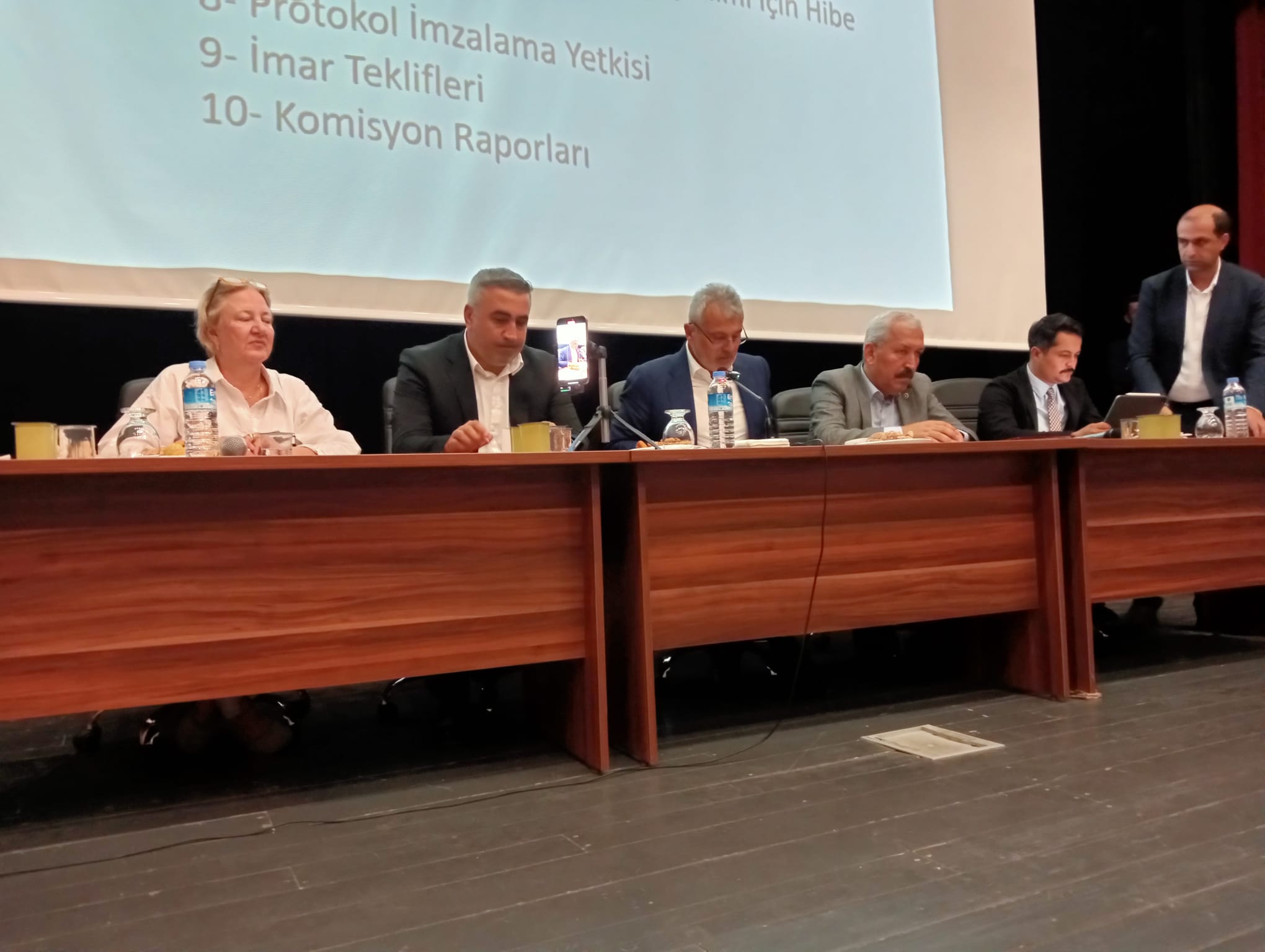 F85Acc97 D8A9 477B 8Aaa 785A4C737Dac