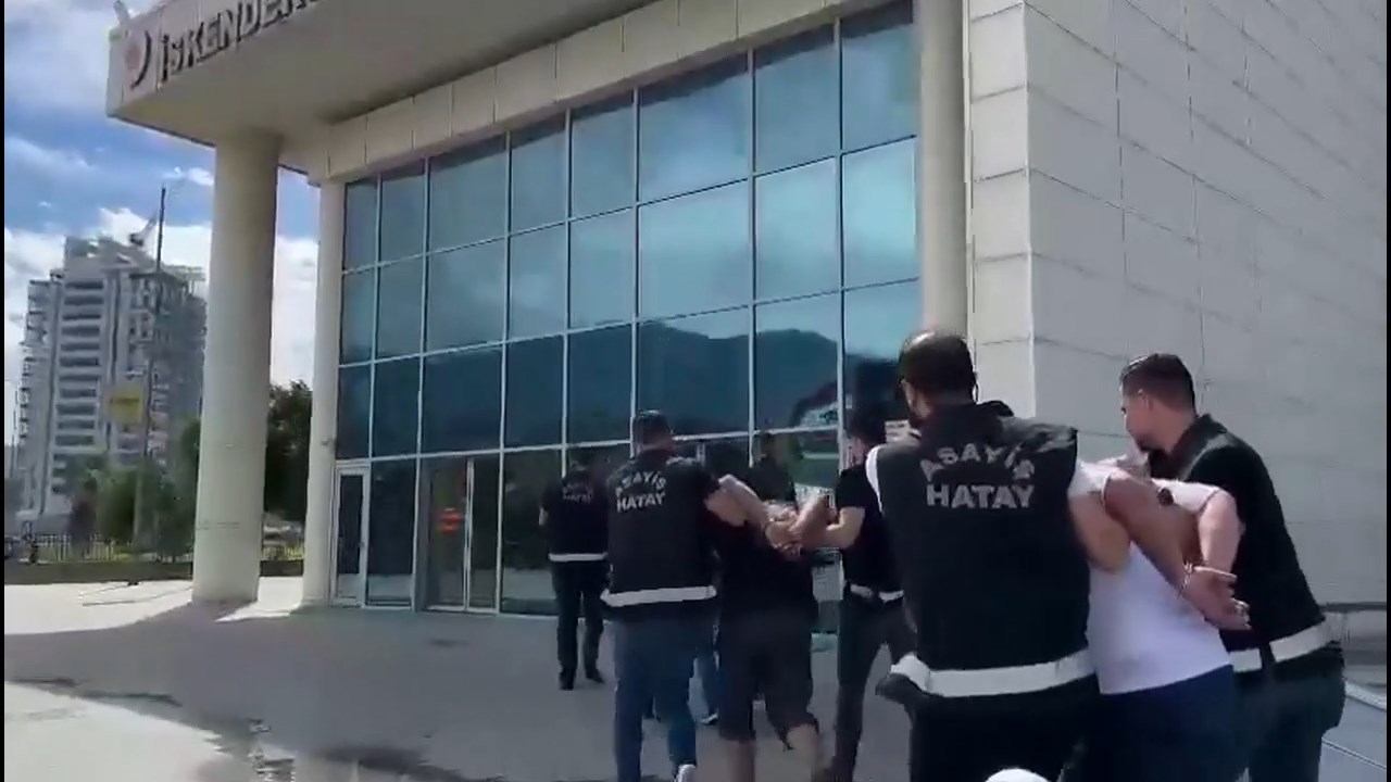 Motosiklet Hirsizligi Dort Tutuklama.mp4 Snapshot 00.41.360