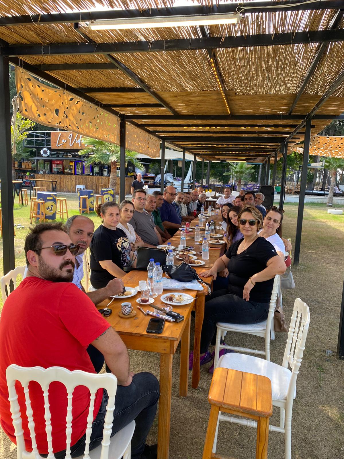 79564164 D537 4E6A Bbc9 946E870300B6