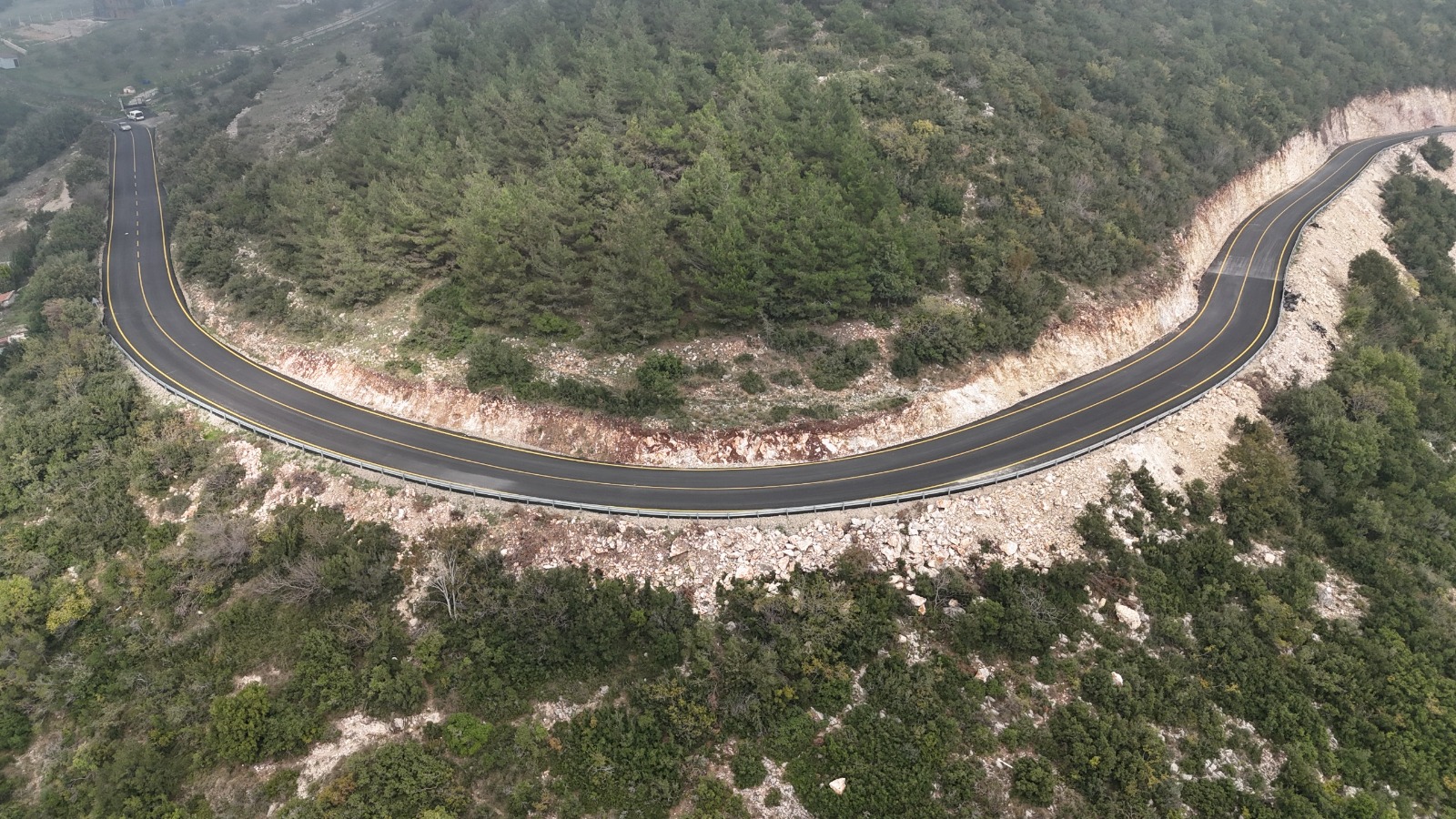 815F00Da Fc99 4075 A7E6 5B30B9652Bda