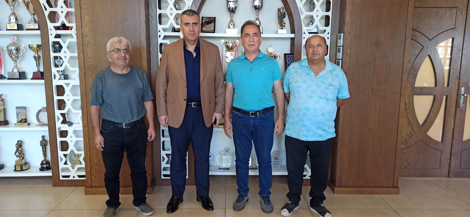 A2089849 1326 44C0 B07A Ca3D50042E8F