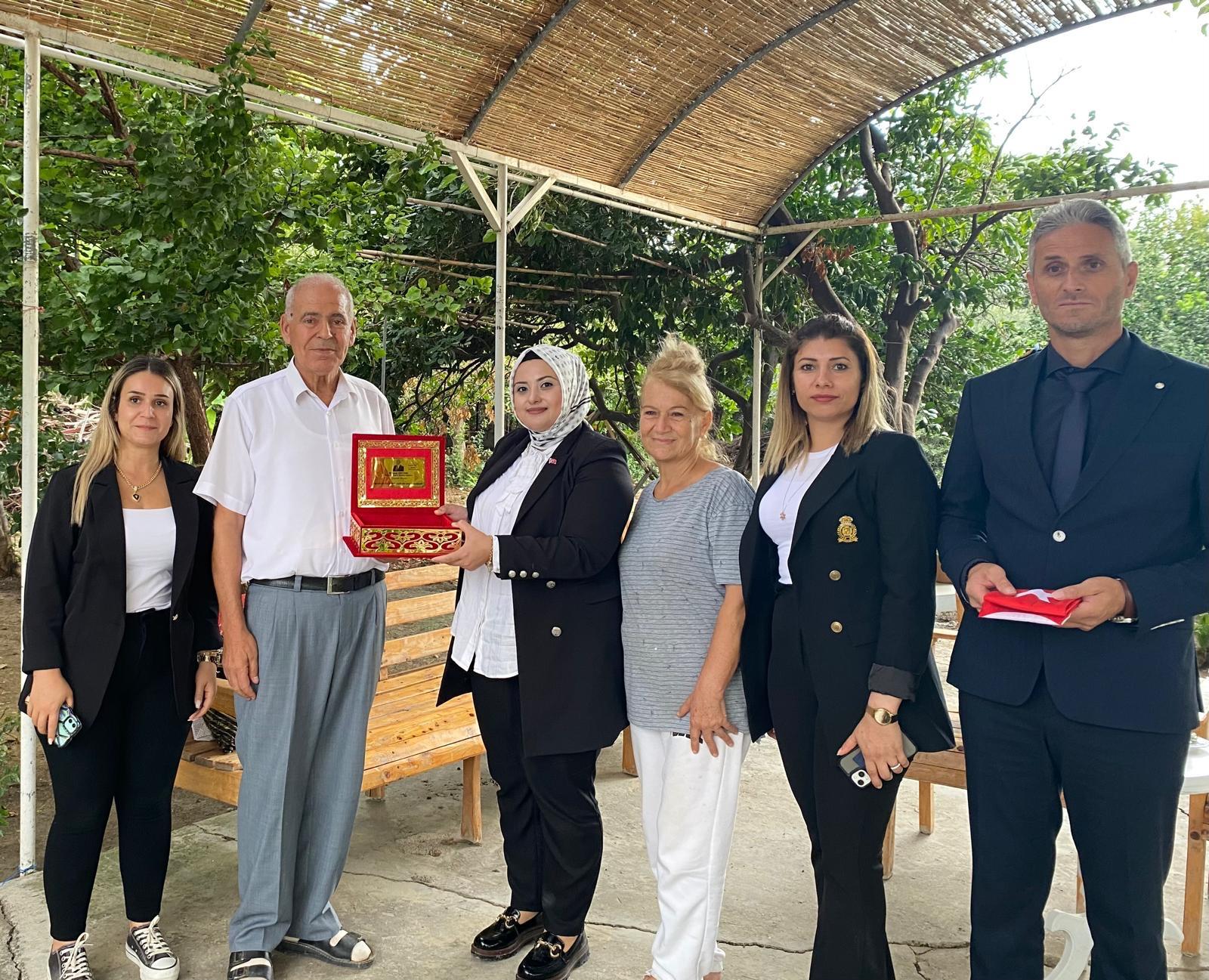 C4449855 9096 4325 B355 Dd97828B5596