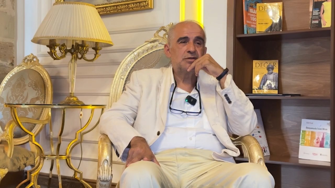 Deprem Uzmani Beyen.mp4 Snapshot 00.02.014