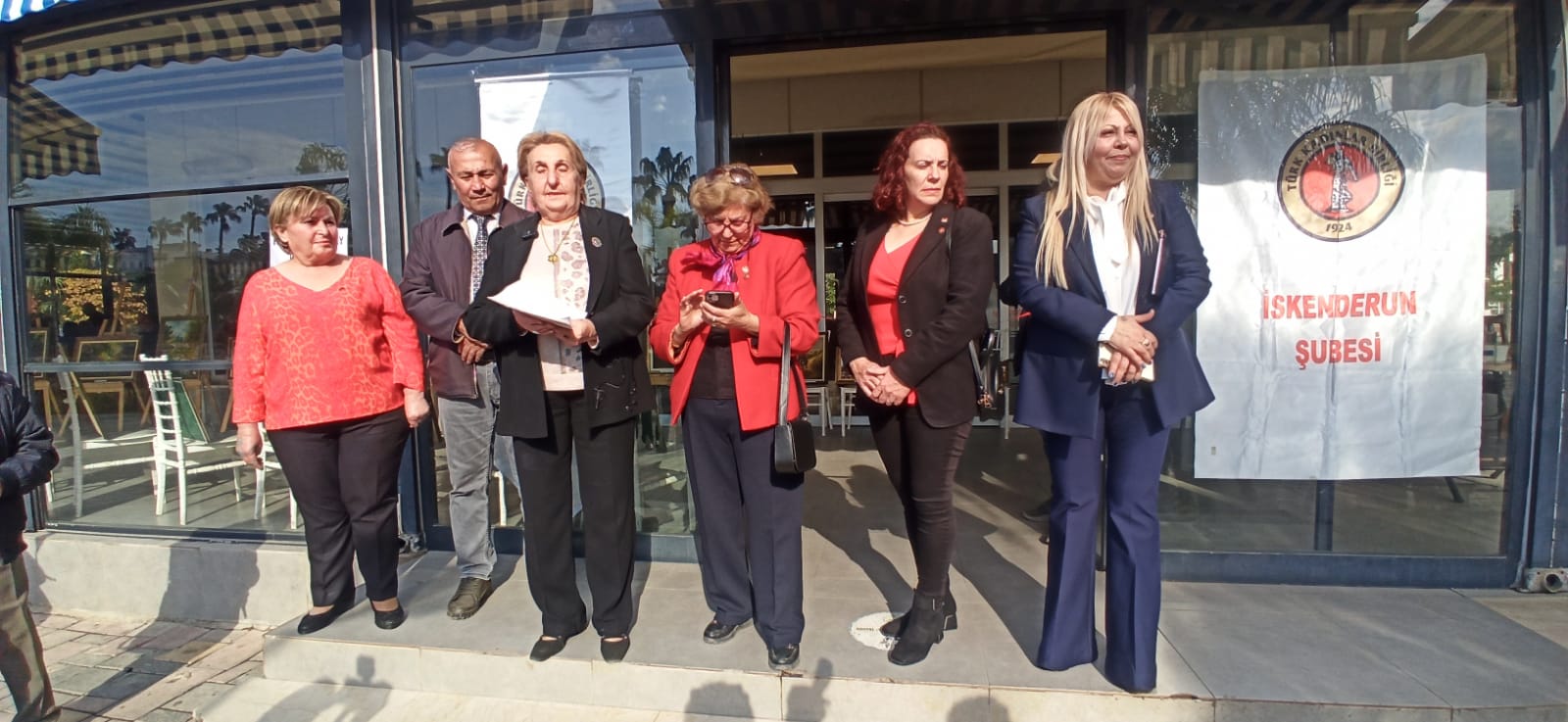 01F80D64 Fce9 4741 852D Ec63A1A82Efb