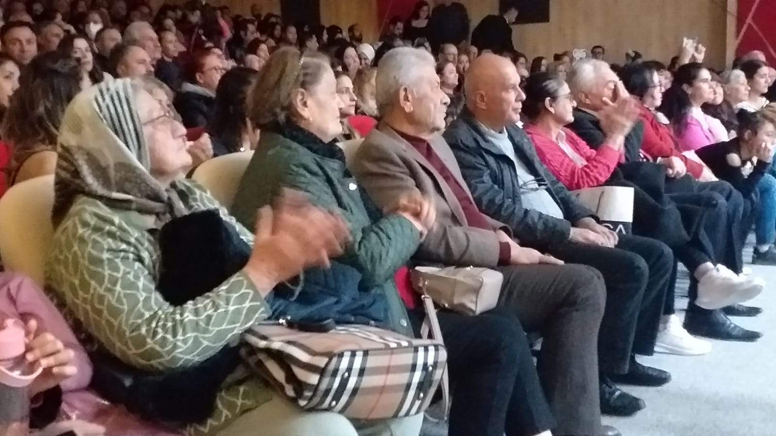 C6Cbc1E6 9882 41Fe B8D6 F27Cfb86Ec0A