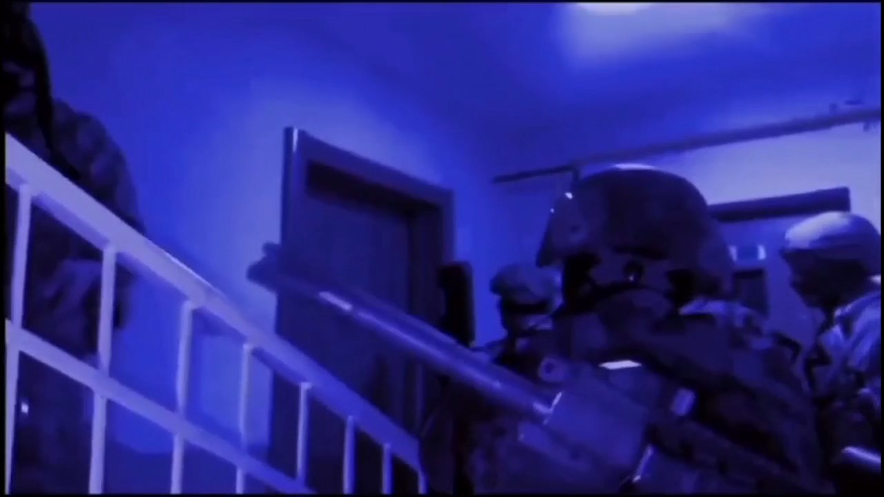 Elkaide Operasyonu.mp4 Snapshot 00.15.803