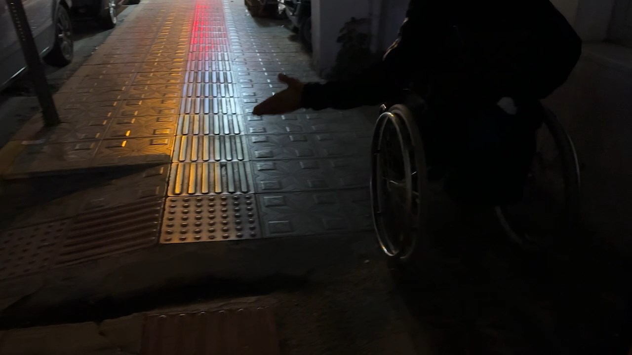 Engelliye Engel .Mp4 Snapshot 00.37.441