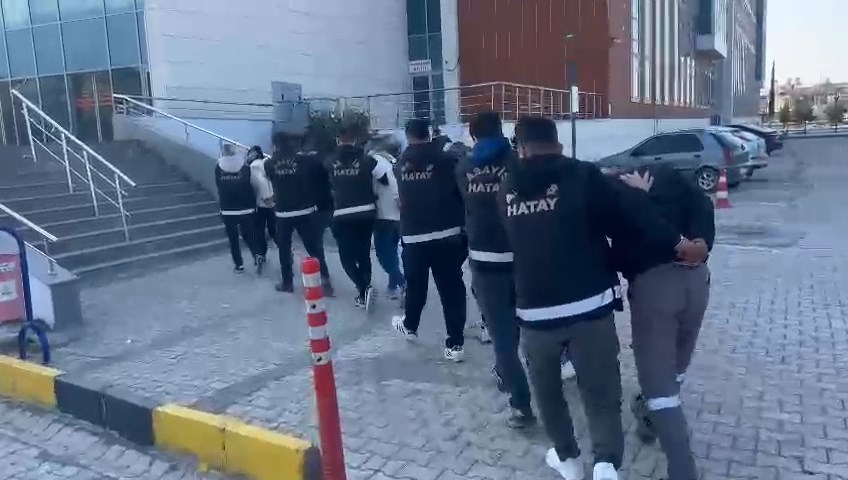 Whatsapp Video 2025 01 27 At 16.28.36.Mp4 Snapshot 00.12.333