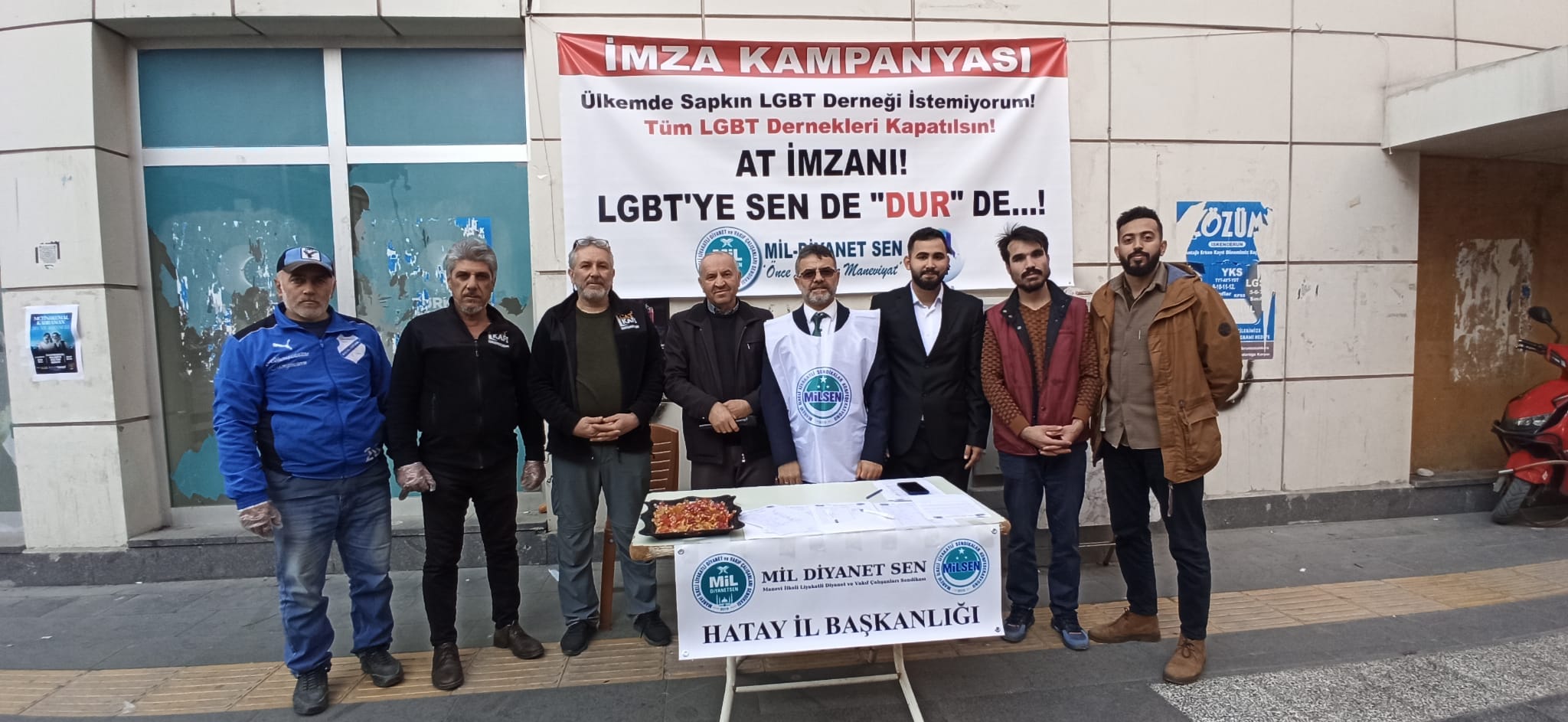 8Dd42E01 Fb5E 4B48 A763 Ae79Bc3C3Ff6