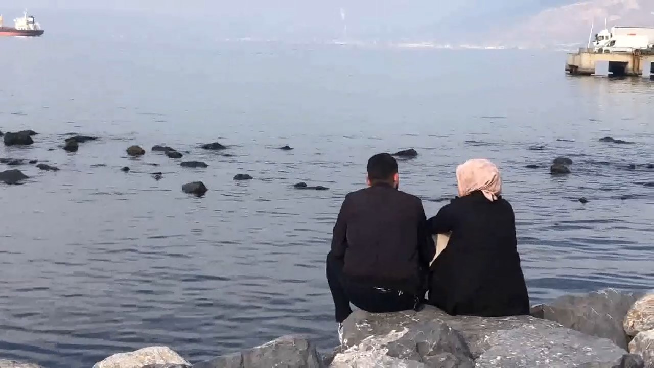 Deniz Cekilmesi.mp4 Snapshot 00.17.883