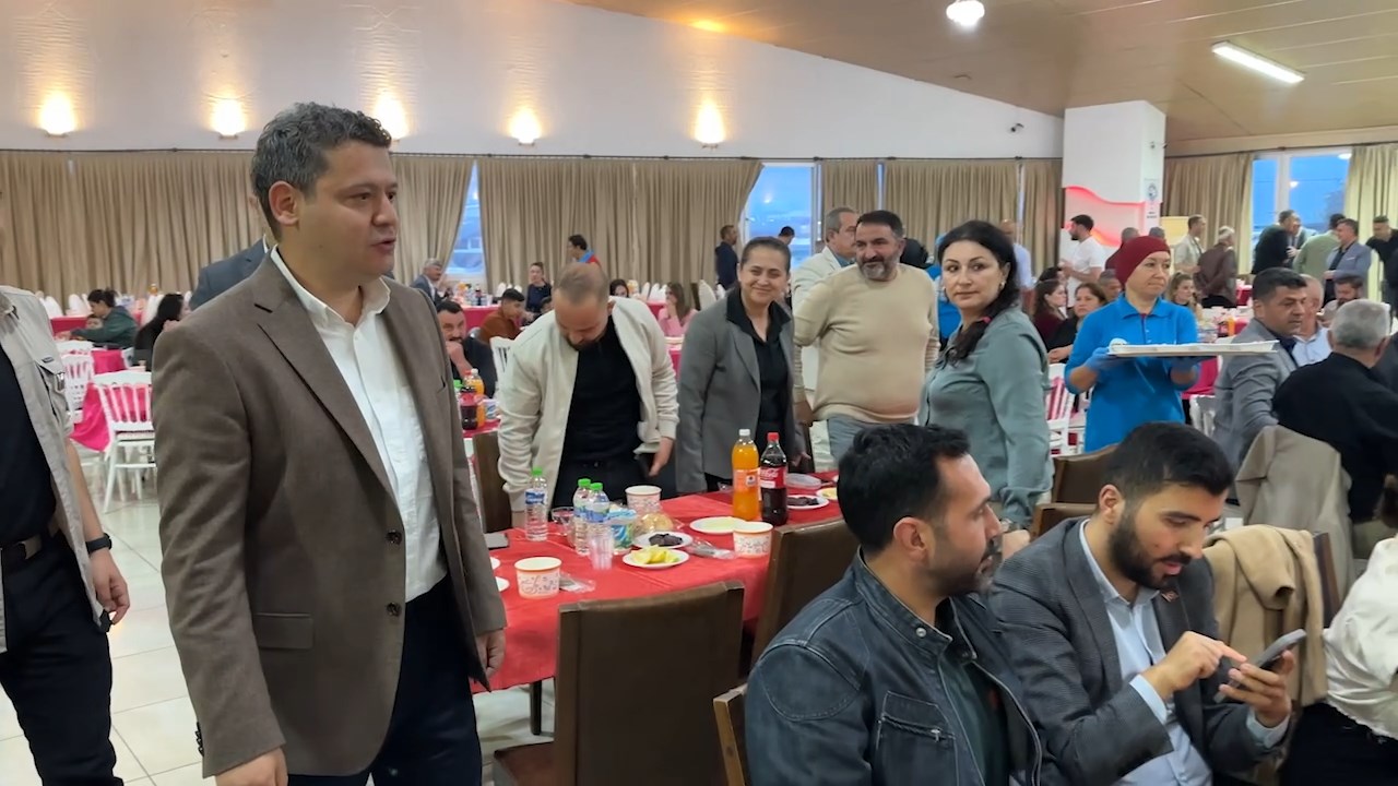 Arsuz Iftar .Mp4 Snapshot 00.02.603