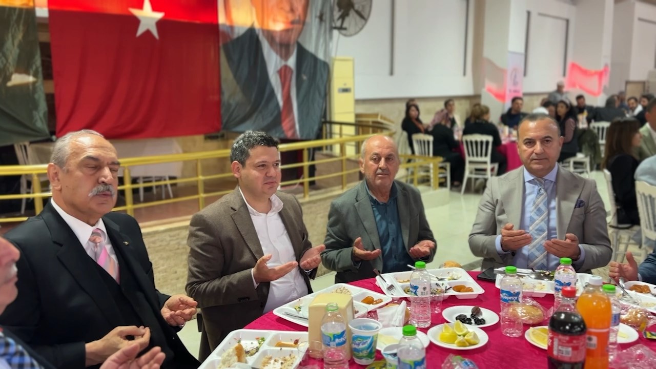 Arsuz Iftar .Mp4 Snapshot 01.23.375
