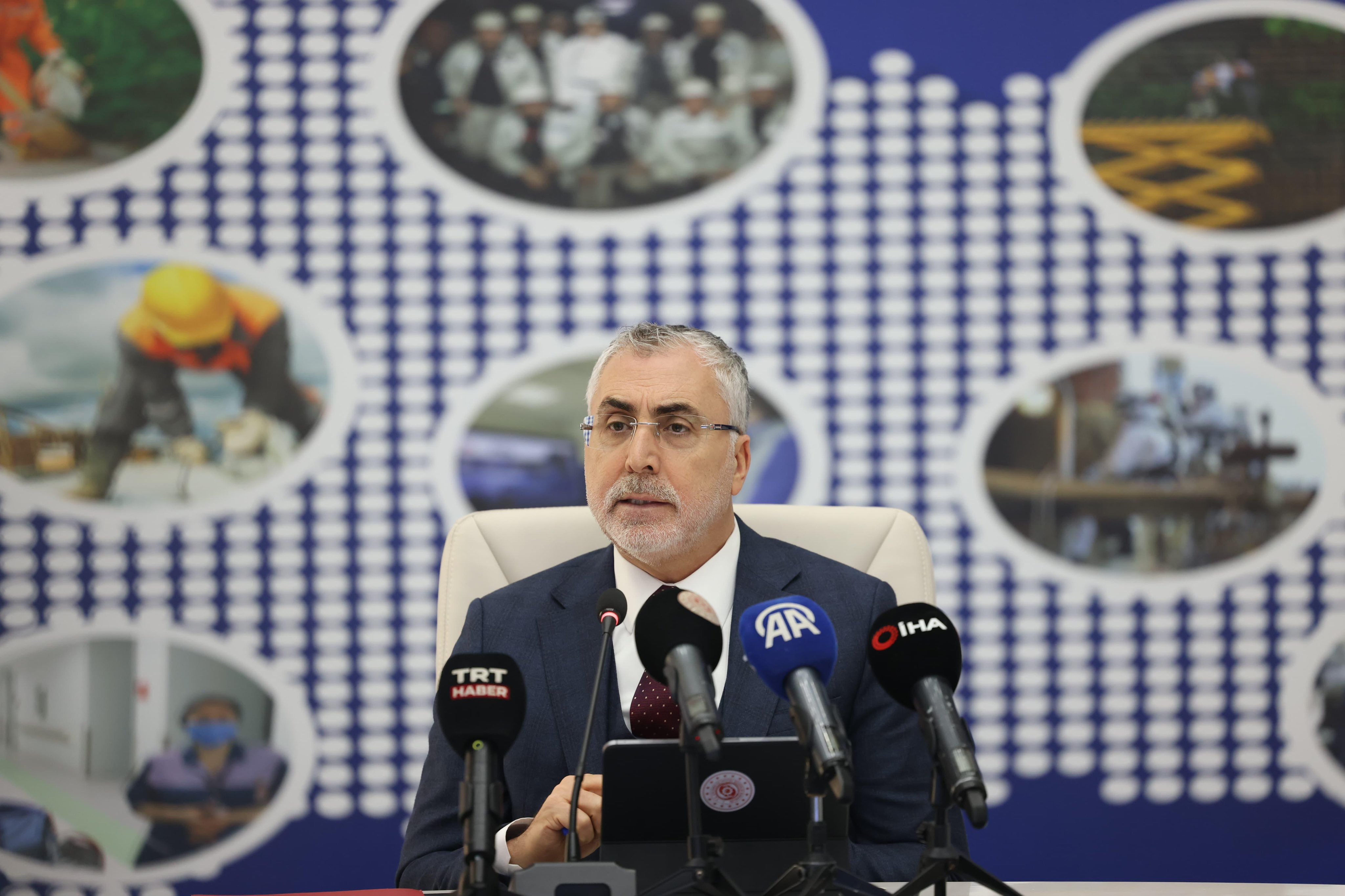 Bakan Isikhan (3)